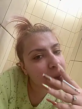 KittieHallo online show from February 2025 06:44:02 PM