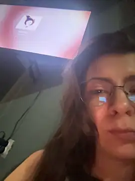 KittieHallo online show from October 2025 01:56:01 PM