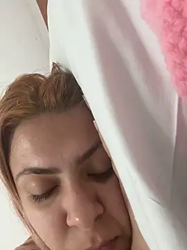 KittieHallo online show from February 2025 07:58:02 PM
