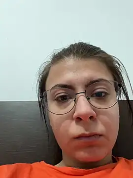 KittieHallo online show from October 2025 09:12:01 AM