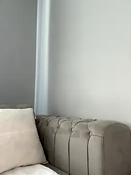 Snapshot of laraaaaaa chatting on November 2025 06:07:01 AM laraaaaaa online show from November 2025 06:07:01 AM