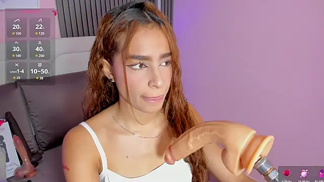 honey sofii  online show from April 2026 11:39:01 AM