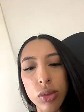 Snapshot of agaataa_ chatting on November 2025 12:53:02 AM agaataa online show from November 2025 12:53:02 AM