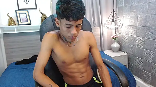 RyanKing19 online show from October 2025 08:15:01 AM