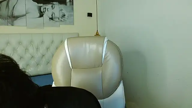 RyanKing19 online show from February 2025 04:46:02 PM