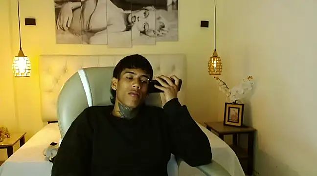 RyanKing19 online show from March 2025 02:17:01 PM