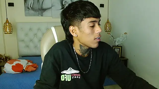 RyanKing19 online show from February 2025 01:43:01 PM