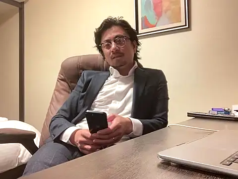 Snapshot of masato1115aa chatting on December 2025 11:56:01 AM masato1115aa online show from December 2025 11:56:01 AM