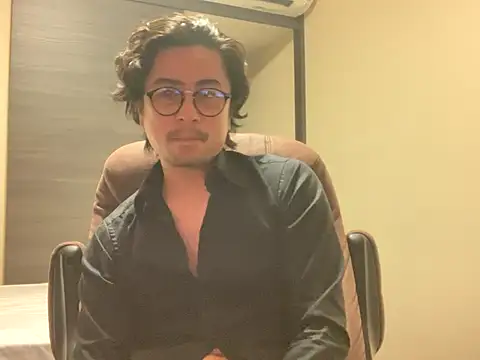 Snapshot of masato1115aa chatting on January 2026 12:56:01 PM masato1115aa online show from January 2026 12:56:01 PM