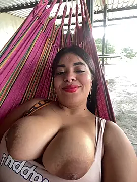  SARA 69 online show from April 2026 01:52:01 PM