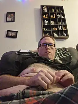 Snapshot of Smallone327 chatting on October 2025 06:01:01 AM Smallone327 online show from October 2025 06:01:01 AM