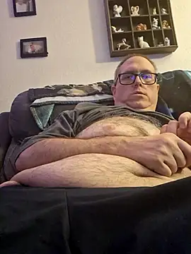 Snapshot of Smallone327 chatting on March 2025 03:34:01 AM Smallone327 online show from March 2025 03:34:01 AM