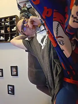 Snapshot of Smallone327 chatting on March 2026 05:11:01 AM Smallone327 online show from March 2026 05:11:01 AM