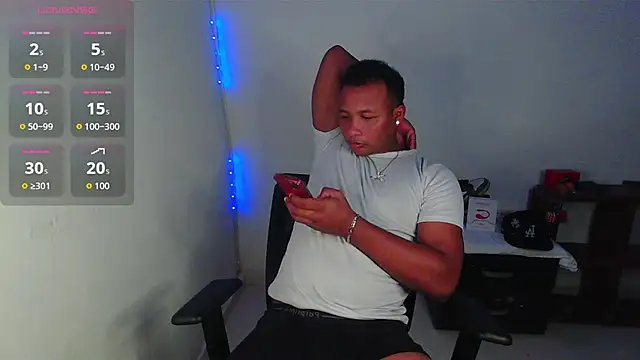 Gooss cum online show from November 2025 04:05:02 AM