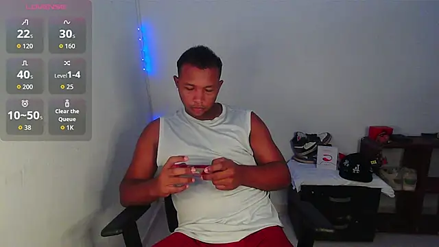 Gooss cum online show from November 2025 02:21:01 PM