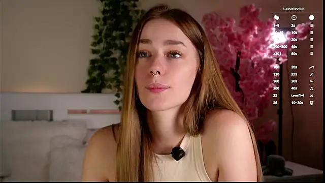 EmilaMills online show from May 2026 09:08:02 AM