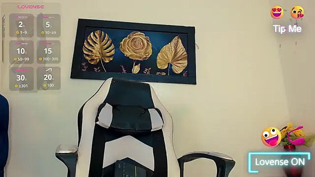 Snapshot of jymena_xxx chatting on November 2025 07:07:01 PM jymena xxx online show from November 2025 07:07:01 PM