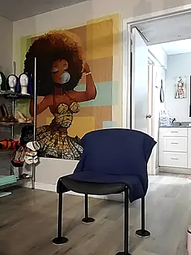 Queenanitadix online show from November 2025 09:31:02 AM