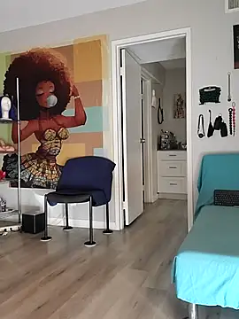 Queenanitadix online show from September 2025 11:38:01 PM