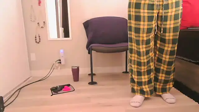 Queenanitadix online show from February 2026 09:32:02 PM