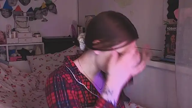 milliedoll online show from February 2026 06:43:02 PM