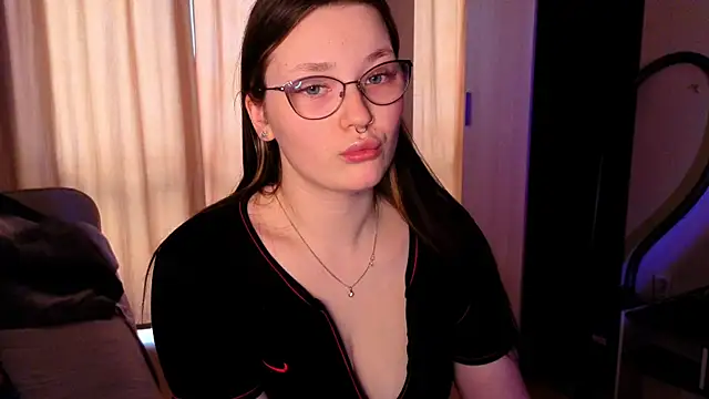 milliedoll online show from April 2026 10:00:01 AM