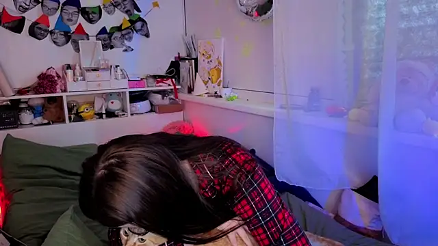 milliedoll online show from December 2025 05:10:01 AM