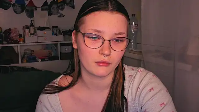 milliedoll online show from November 2025 11:22:02 AM