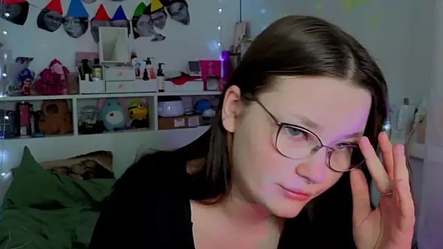 milliedoll online show from October 2025 06:04:02 AM