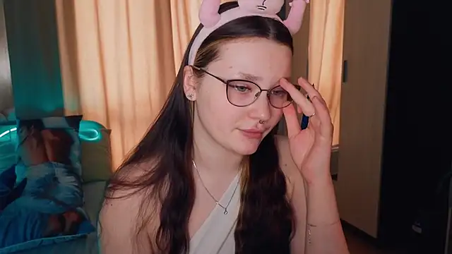 milliedoll online show from March 2026 08:15:02 AM