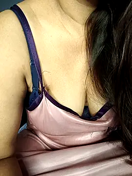 IND9876 online show from November 2025 05:41:01 AM