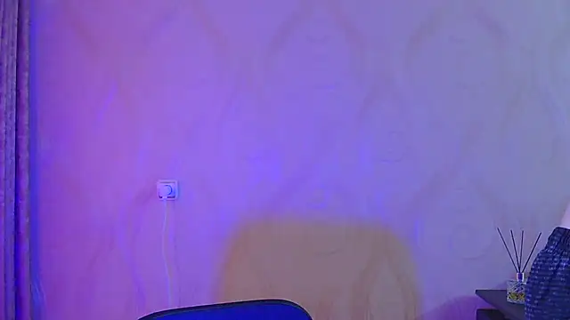 frama666 online show from November 2025 11:15:02 AM