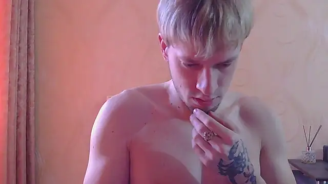 Snapshot of frama666 chatting on March 2026 07:31:02 AM frama666 online show from March 2026 07:31:02 AM