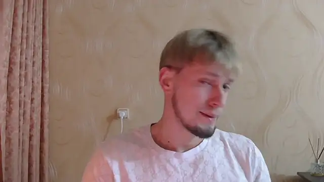 Snapshot of frama666 chatting on March 2026 08:47:02 PM frama666 online show from March 2026 08:47:02 PM