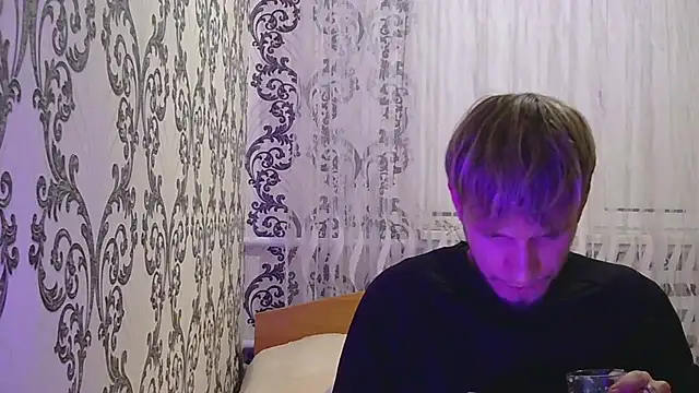 frama666 online show from October 2025 05:36:02 PM