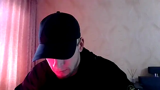 Snapshot of frama666 chatting on April 2026 02:47:02 PM frama666 online show from April 2026 02:47:02 PM