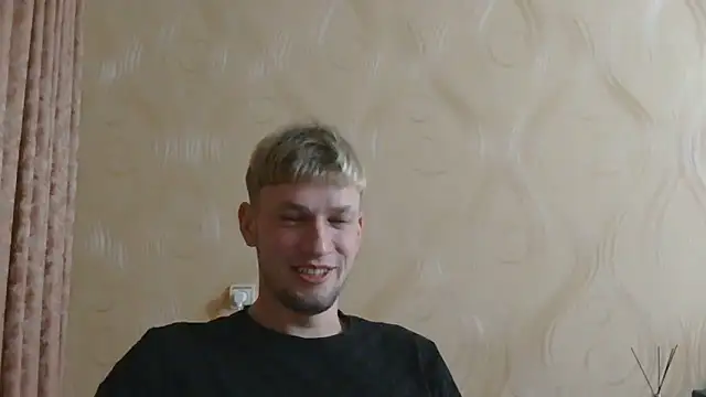 Snapshot of frama666 chatting on June 2026 09:13:02 PM frama666 online show from June 2026 09:13:02 PM