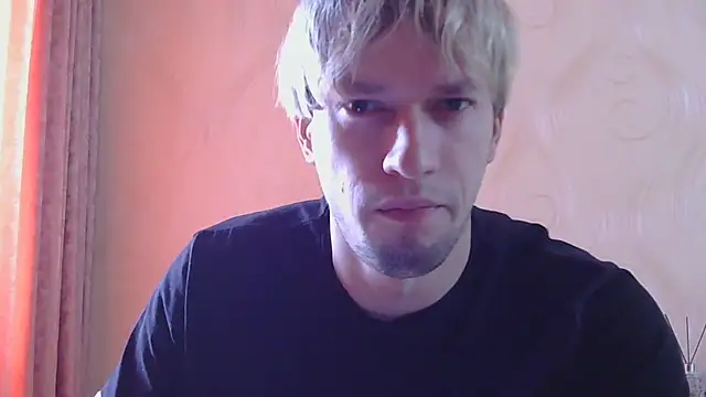 Snapshot of frama666 chatting on June 2026 12:21:02 PM frama666 online show from June 2026 12:21:02 PM