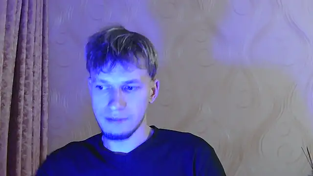 frama666 online show from November 2025 07:03:01 PM