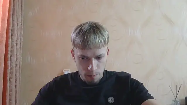 Snapshot of frama666 chatting on June 2026 11:55:02 AM frama666 online show from June 2026 11:55:02 AM