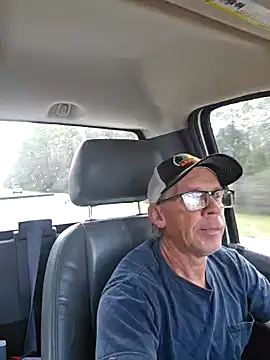 chris8827 online show from December 2024 01:17:02 PM