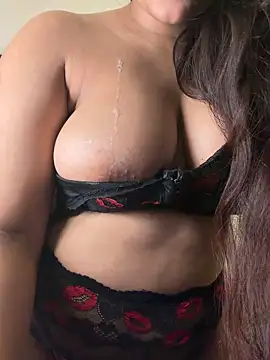 isha sassy online show from March 2026 06:42:01 PM