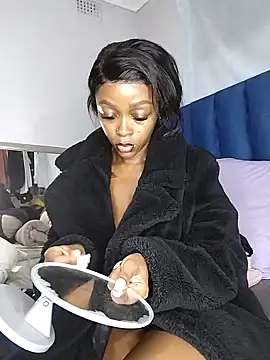 xxTatiannaxx online show from May 2026 03:25:02 AM