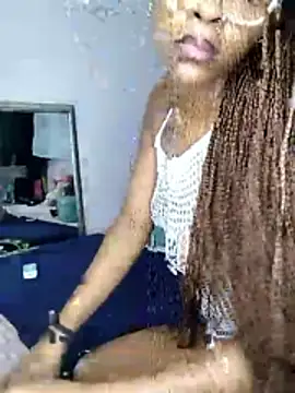 xxTatiannaxx online show from May 2026 11:08:01 PM