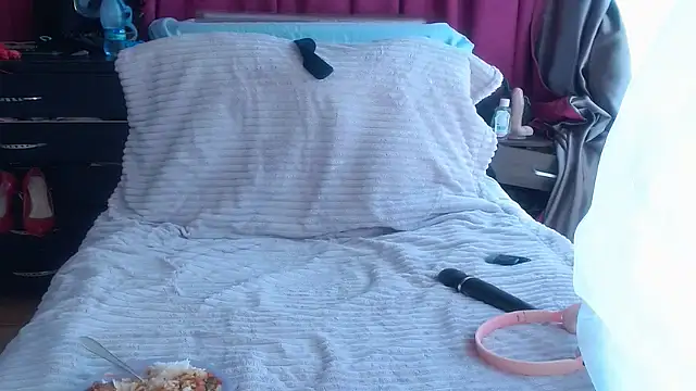 xxTatiannaxx online show from November 2025 08:48:02 AM