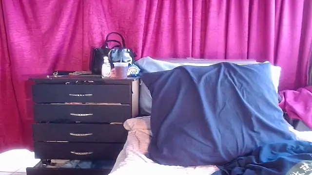 xxTatiannaxx online show from November 2025 03:12:02 PM