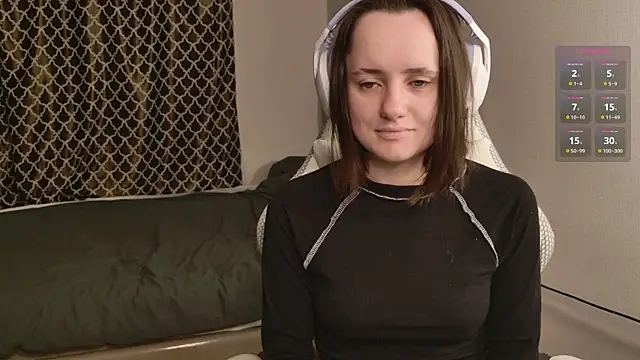 Snapshot of Luna_Loveee chatting on November 2025 03:11:01 AM Luna Loveee online show from November 2025 03:11:01 AM