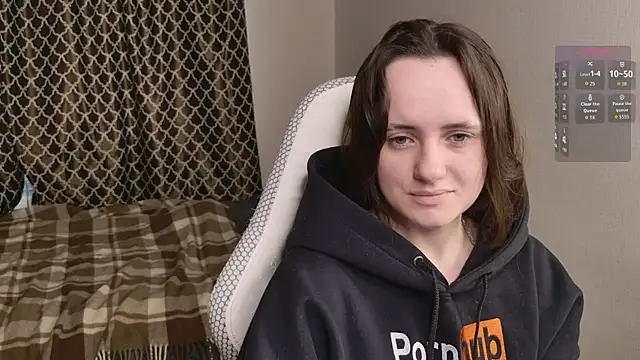 Snapshot of Luna_Loveee chatting on September 2025 04:18:02 AM Luna Loveee online show from September 2025 04:18:02 AM