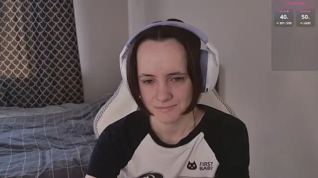 Luna Loveee online show from April 2026 05:10:01 AM