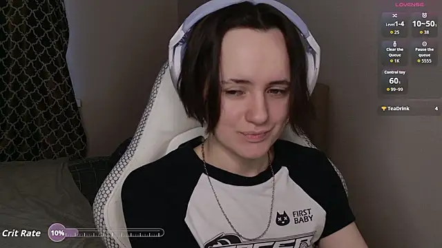 Luna Loveee online show from March 2026 04:08:02 AM